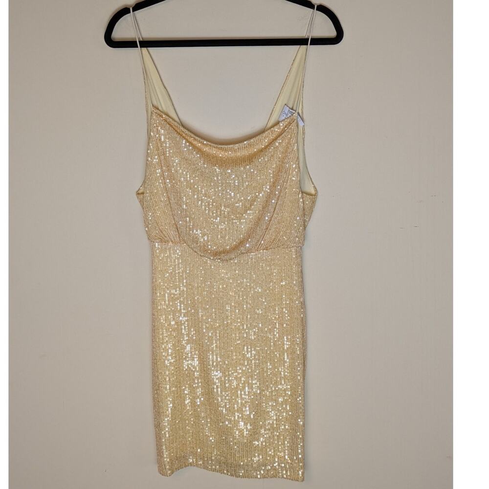 One33 Social Women's 0 Cowl Neck Sequin Butter Yellow Dress Cocktail Gatsby HoCo